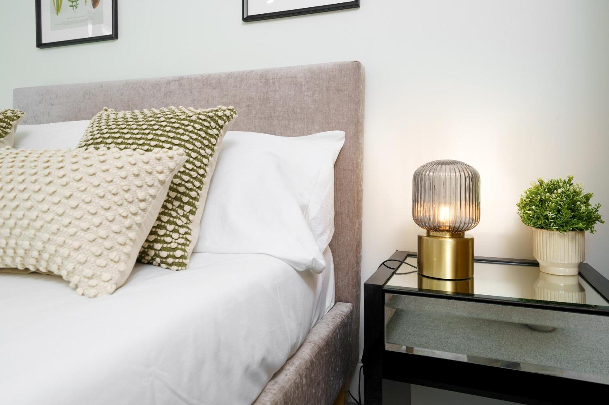 Modern 3 Bed 2 Bath Apartment Hyde Park 伦敦 外观 照片